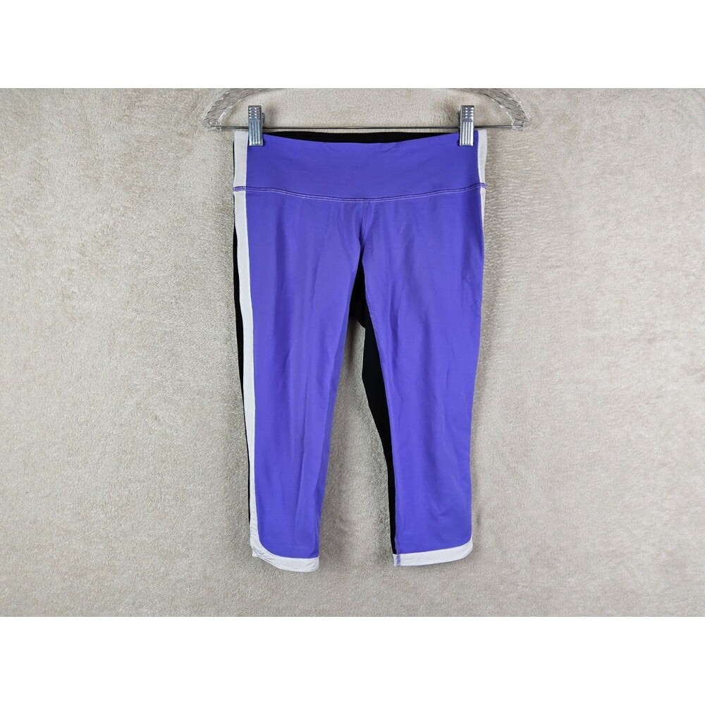 Lululemon Women’s Cropped Athletic Leggings Size 6